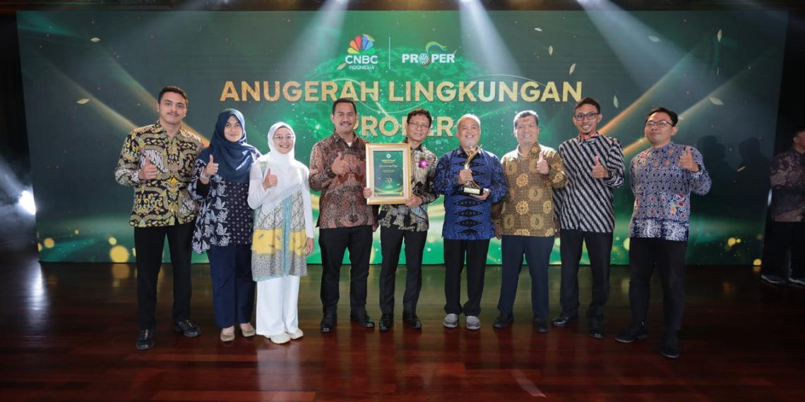 Inovasi Berkelanjutan Badak LNG Membuahkan PROPER Emas ke-14 dan Green Leadership