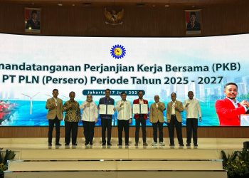 Penandatanganan PKB Periode Tahun 2025-2027 Antara PLN Dengan SP PLN