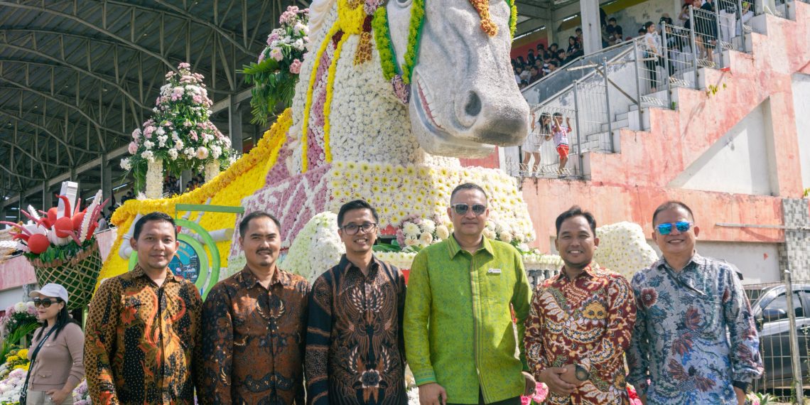 PGE Area Lahendong Gaungkan Panas Bumi untuk Transisi Energi & Ketahanan Pangan di Tomohon International Flower Festival 2025