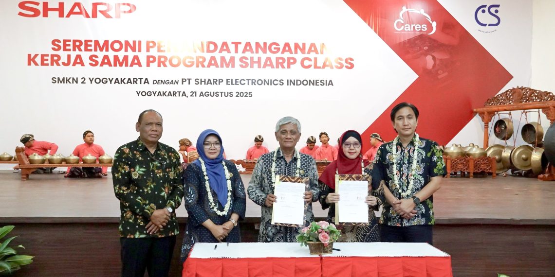 Dukung Pendidikan Vokasi, Sharp Gelar Sharp Class di STM Jetis Yogyakarta