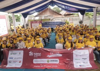 Ulang Tahun ke-25, PT Aplus Pacific Bangun dan Renovasi Rumah Layak Huni Bersama Habitat For Humanity Indonesia