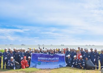 Bersama Jaga Laut dan Pantai, Polytama Wujudkan Semangat K3 Berkelanjutan