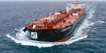 Pemerintah Lobi Internasional untuk Evakuasi Dua Tanker Pertamina dari Selat Hormuz