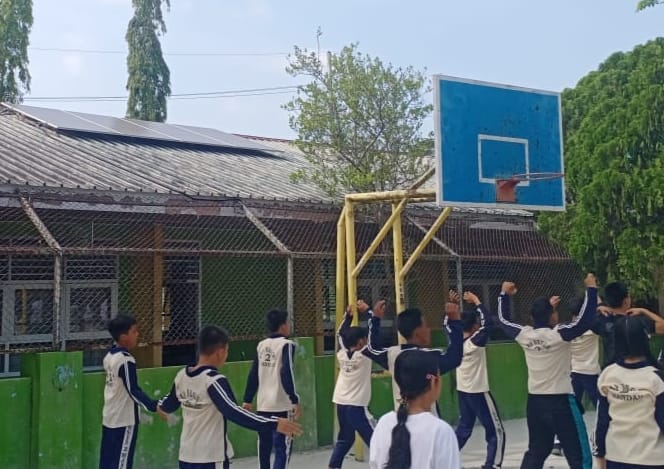 Pertamina NRE Hadirkan Energi Bersih, Dukung Pembelajaran 768 Siswa SMPN 2 Mandau Bengkalis