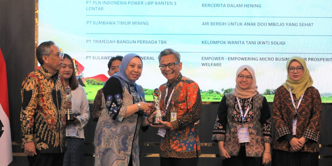 Grup PHI Raih Tiga Penghargaan CSR & PDB 2026