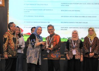 Grup PHI Raih Tiga Penghargaan CSR & PDB 2026